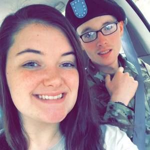 Meet your Posher, Griffyn